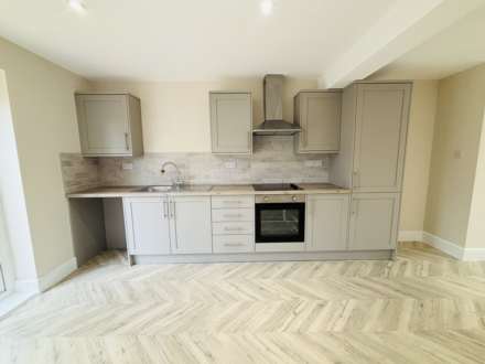 Manor Farm Road, Huyton, Image 5
