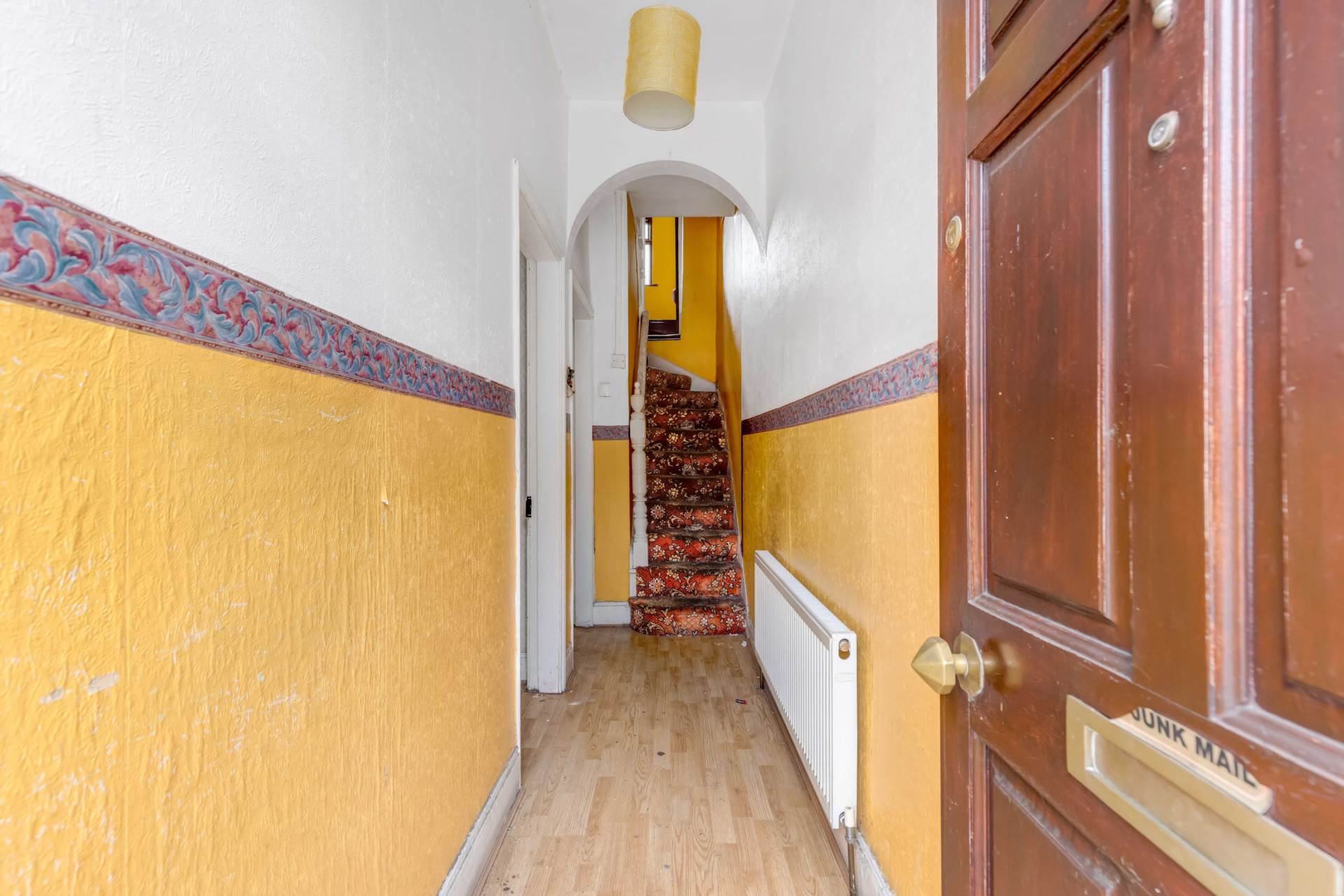 24 Chapel Street, Dundalk, Co Louth  24 Chapel Street, Dundalk, Co Louth