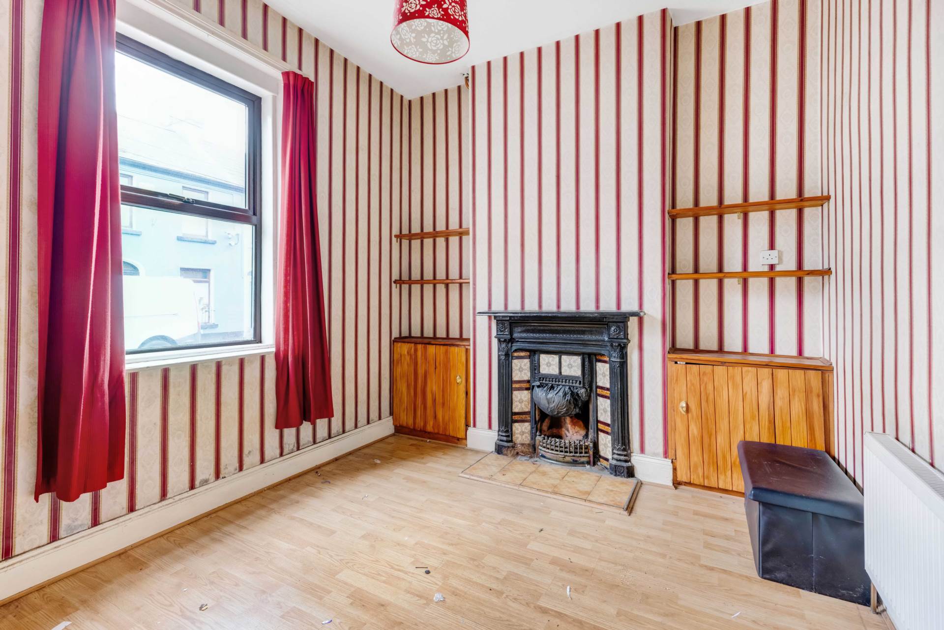 24 Chapel Street, Dundalk, Co Louth  24 Chapel Street, Dundalk, Co Louth