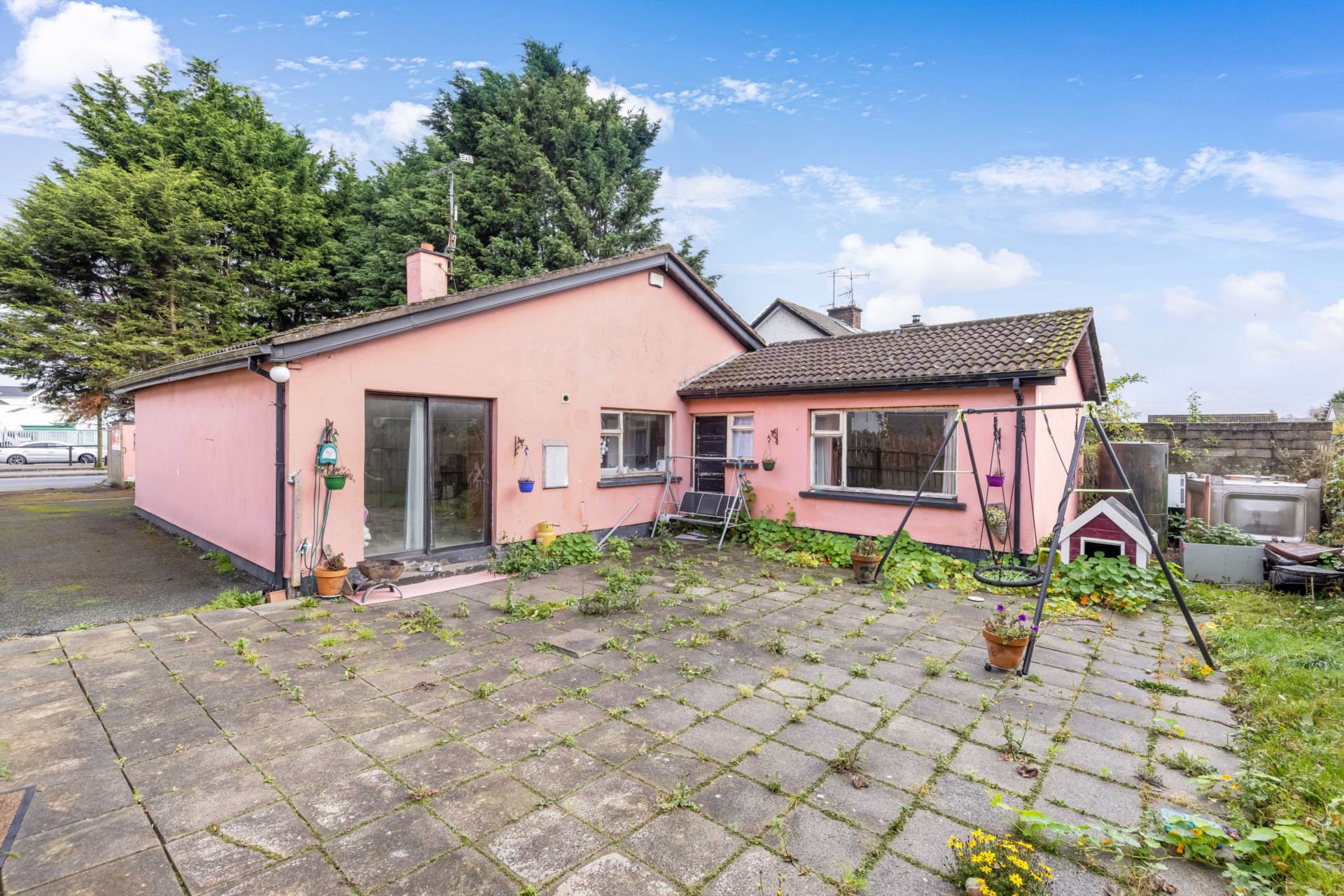 1A Castletown Road, Dundalk, Co Louth  1A Castletown Road, Dundalk, Co Louth