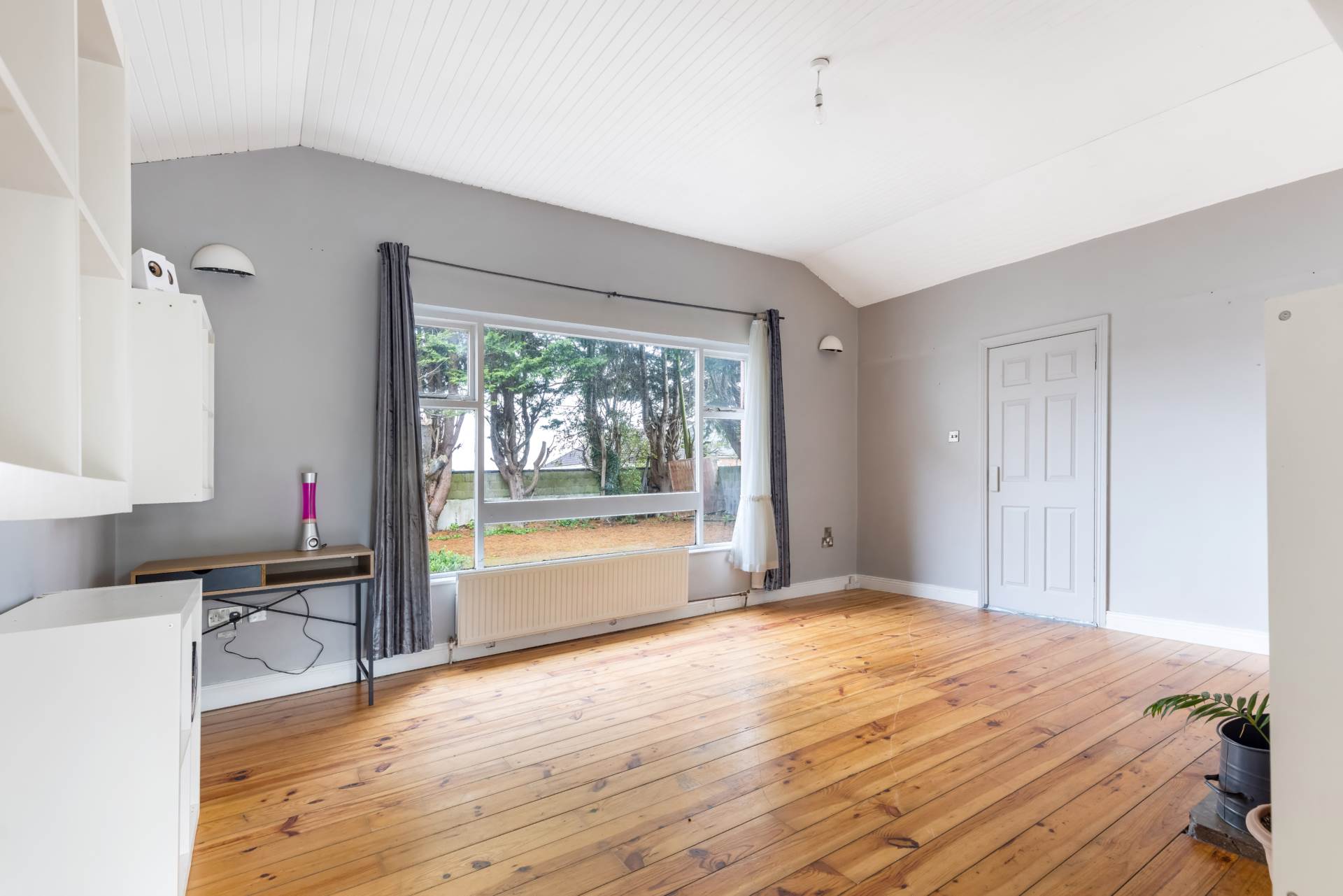 1A Castletown Road, Dundalk, Co Louth  1A Castletown Road, Dundalk, Co Louth