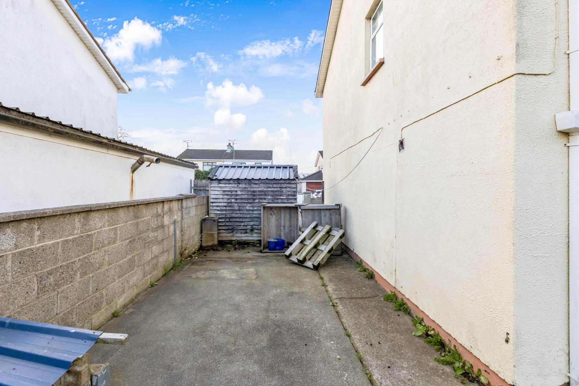 15 Pinewood Grove, Dundalk , Co Louth  15 Pinewood Grove, Dundalk , Co Louth