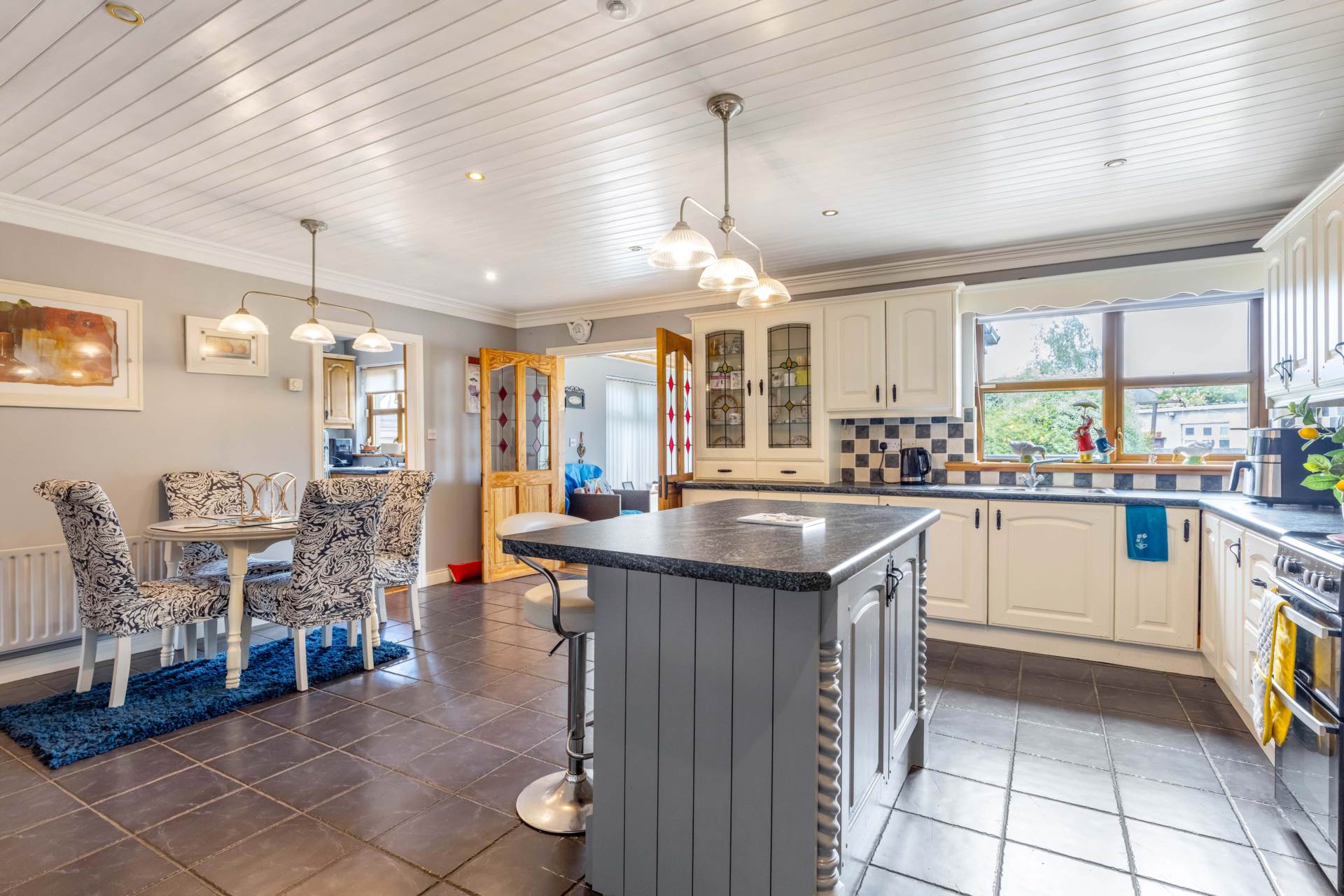 5 Assumption Place, Castletown Road, Dundalk, Co. Louth  5 Assumption Place, Castletown Road, Dundalk, Co. Louth