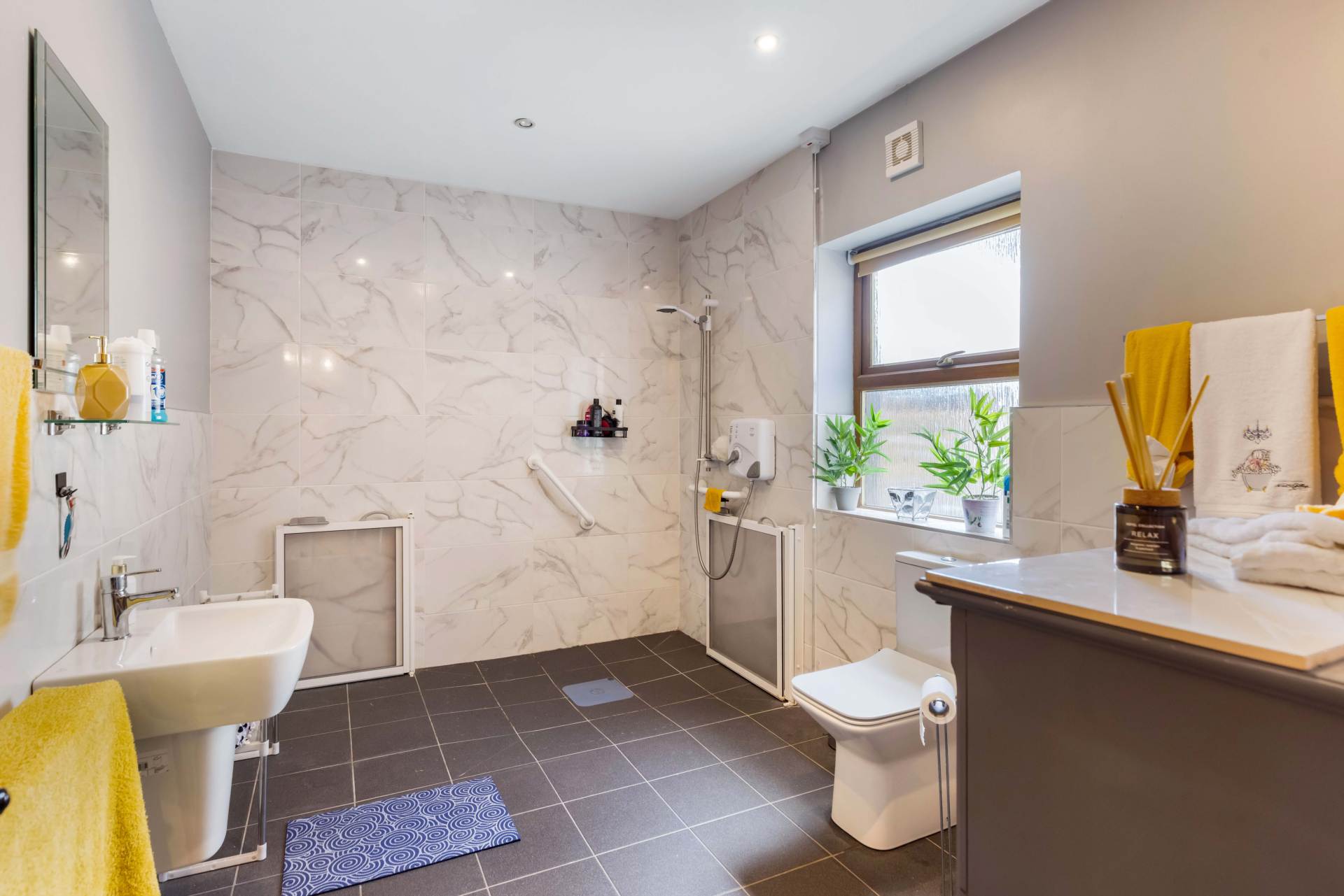 5 Assumption Place, Castletown Road, Dundalk, Co. Louth  5 Assumption Place, Castletown Road, Dundalk, Co. Louth