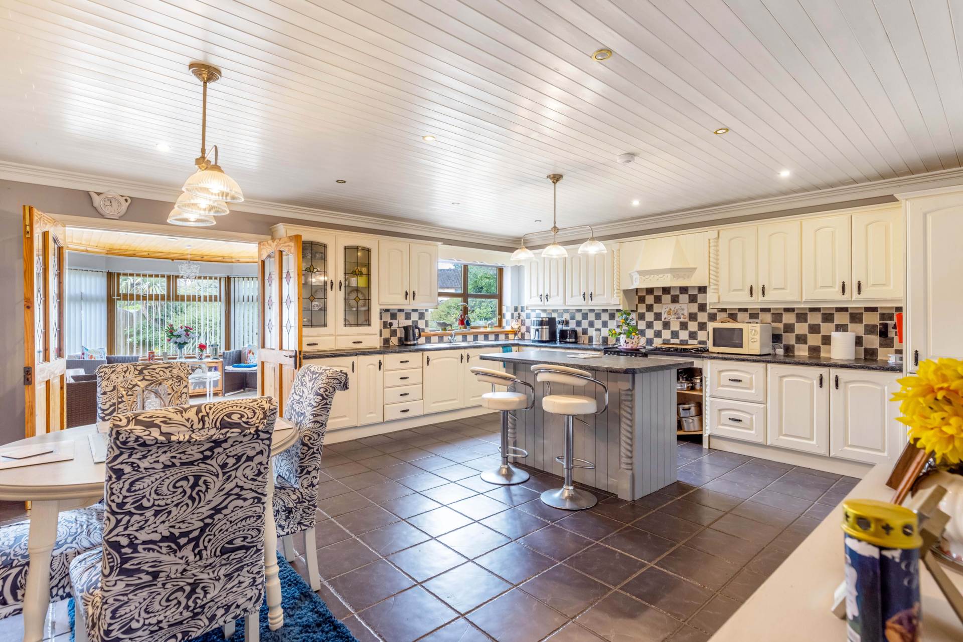 5 Assumption Place, Castletown Road, Dundalk, Co. Louth  5 Assumption Place, Castletown Road, Dundalk, Co. Louth