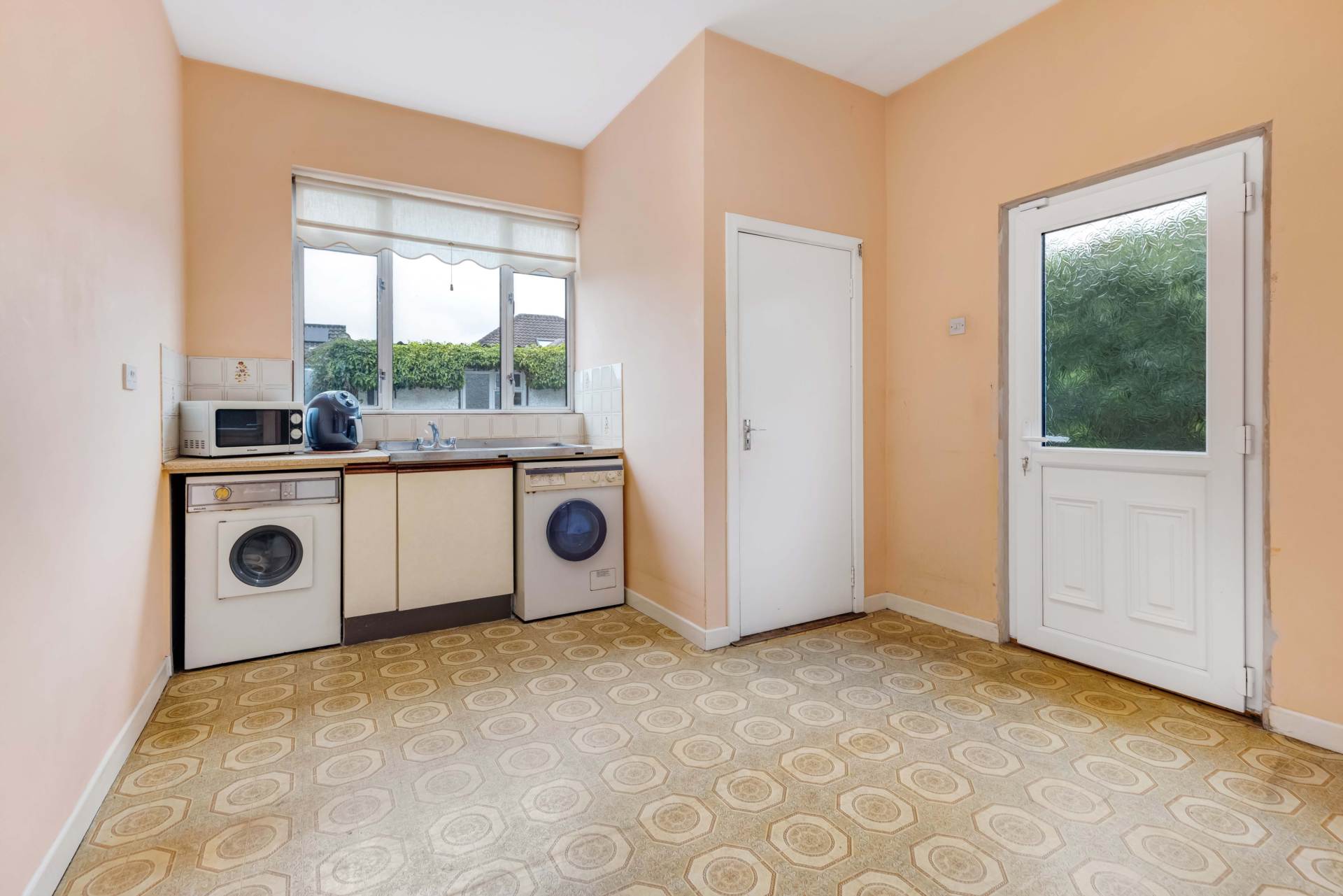 45 Woodland Drive, Ard Easmiunn Dundalk Co Louth A91Y2X2  45 Woodland Drive, Ard Easmiunn Dundalk Co Louth A91Y2X2