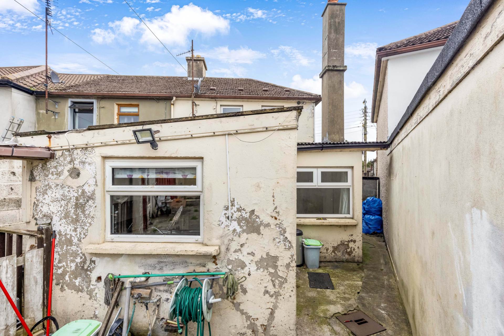 14 McSwiney Street, Dundalk A91 Y2Y4 14 McSwiney Street, Dundalk A91 Y2Y4