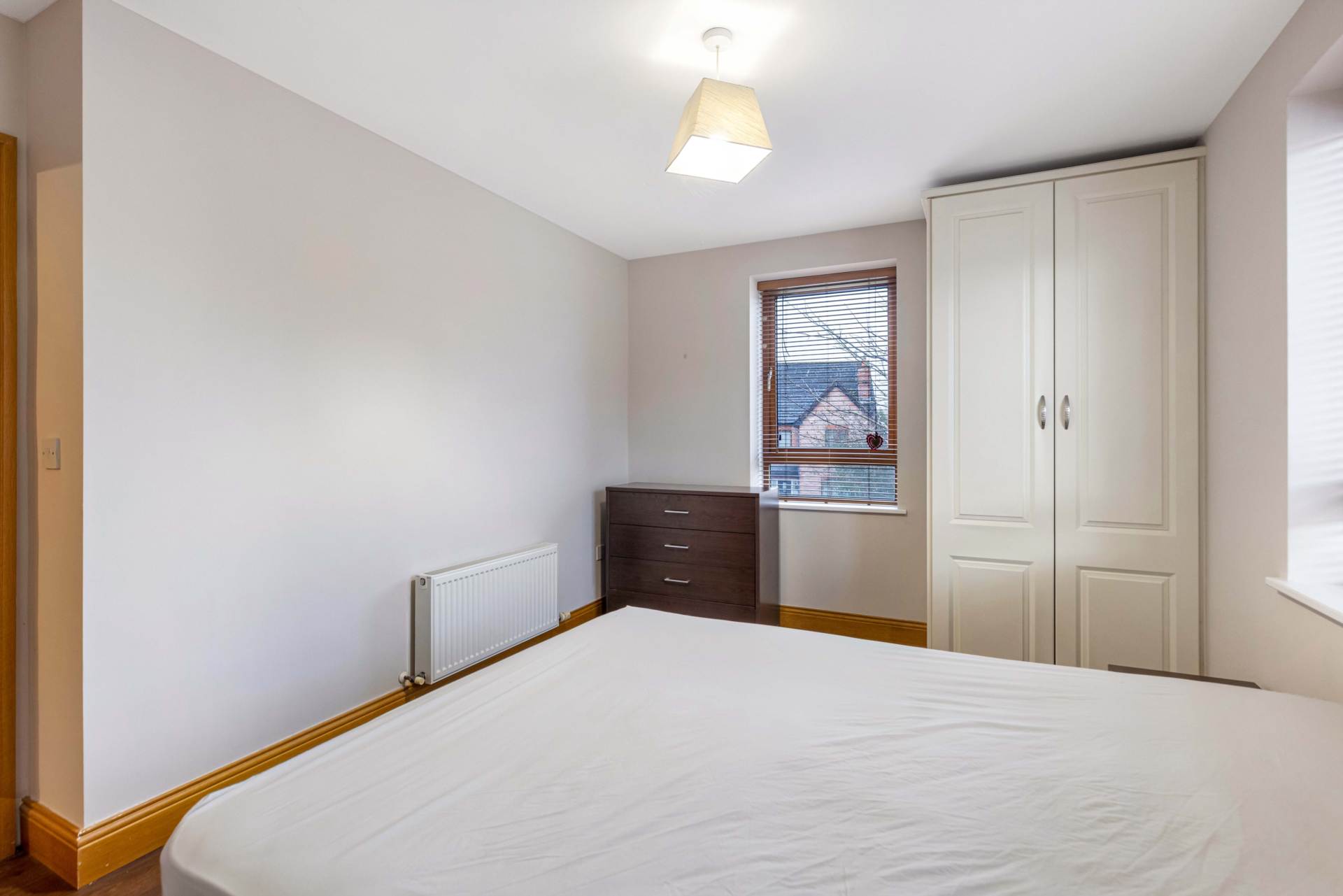 54 An Bothair Na Carraig, Lis Na Dara