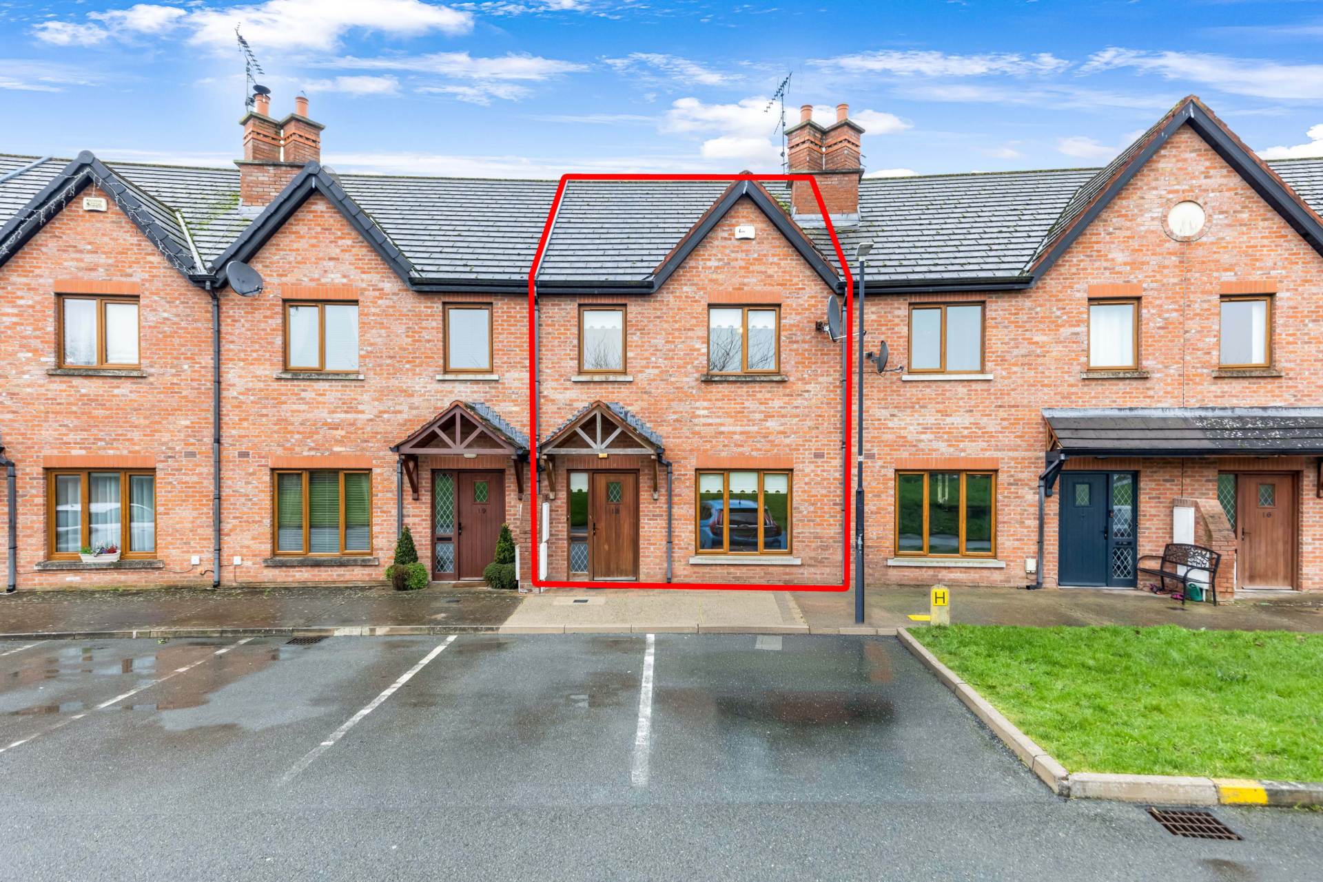 18 Ard Na Carraig, Lis Na Dara, Dundalk, Co Louth A91 HKH9 18 Ard Na Carraig, Lis Na Dara, Dundalk, Co Louth A91 HKH9