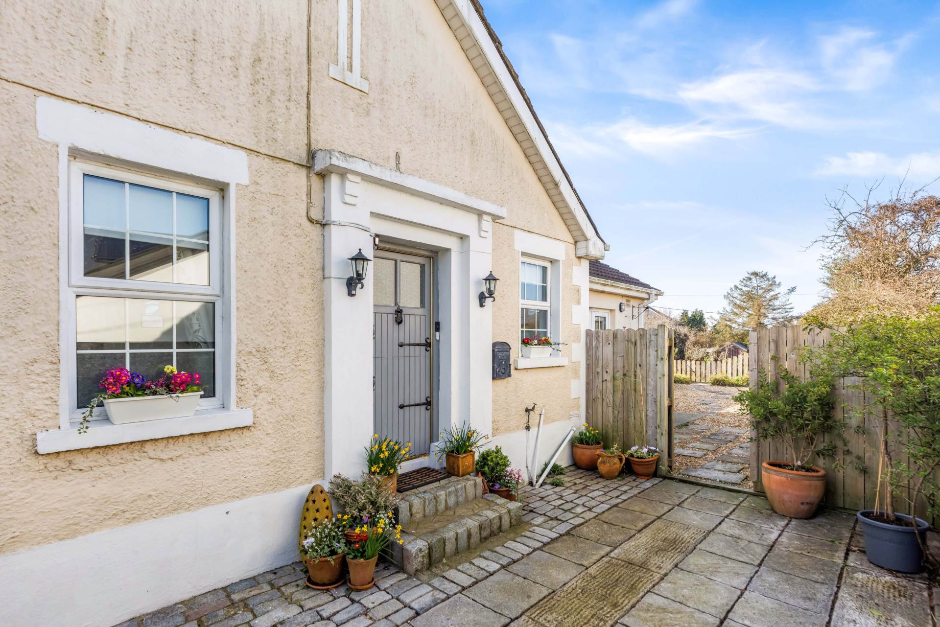 “Aurora” The Rock Road, Blackrock, Co Louth A91 H7X6