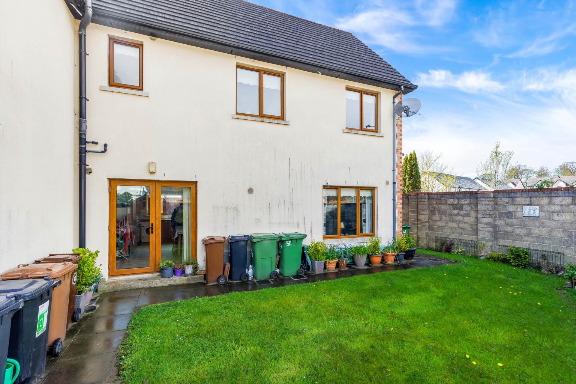 1 Cluain Ard, Lis Na Dara, Dundalk, Co Louth A91 N12P