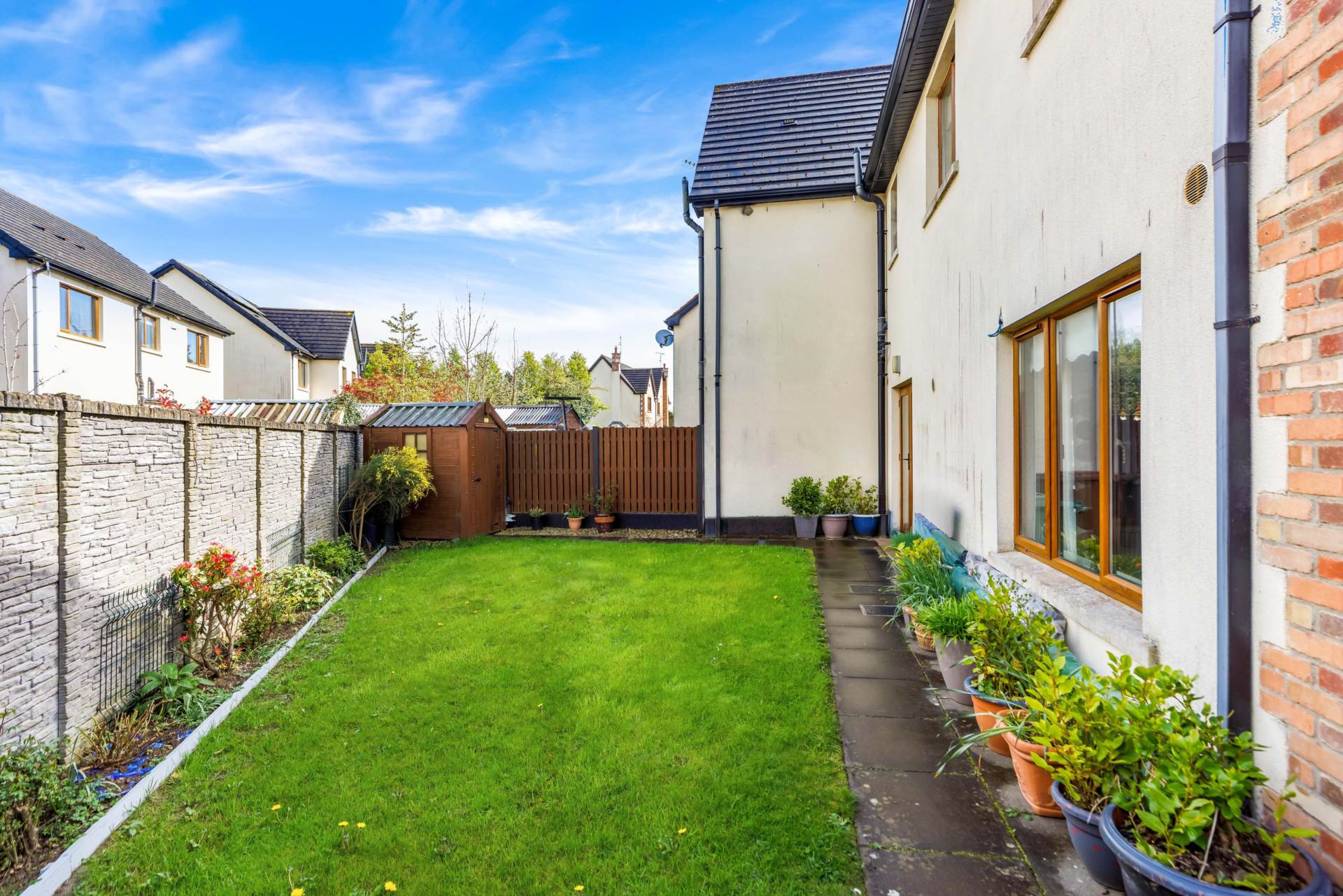 1 Cluain Ard, Lis Na Dara, Dundalk, Co Louth A91 N12P