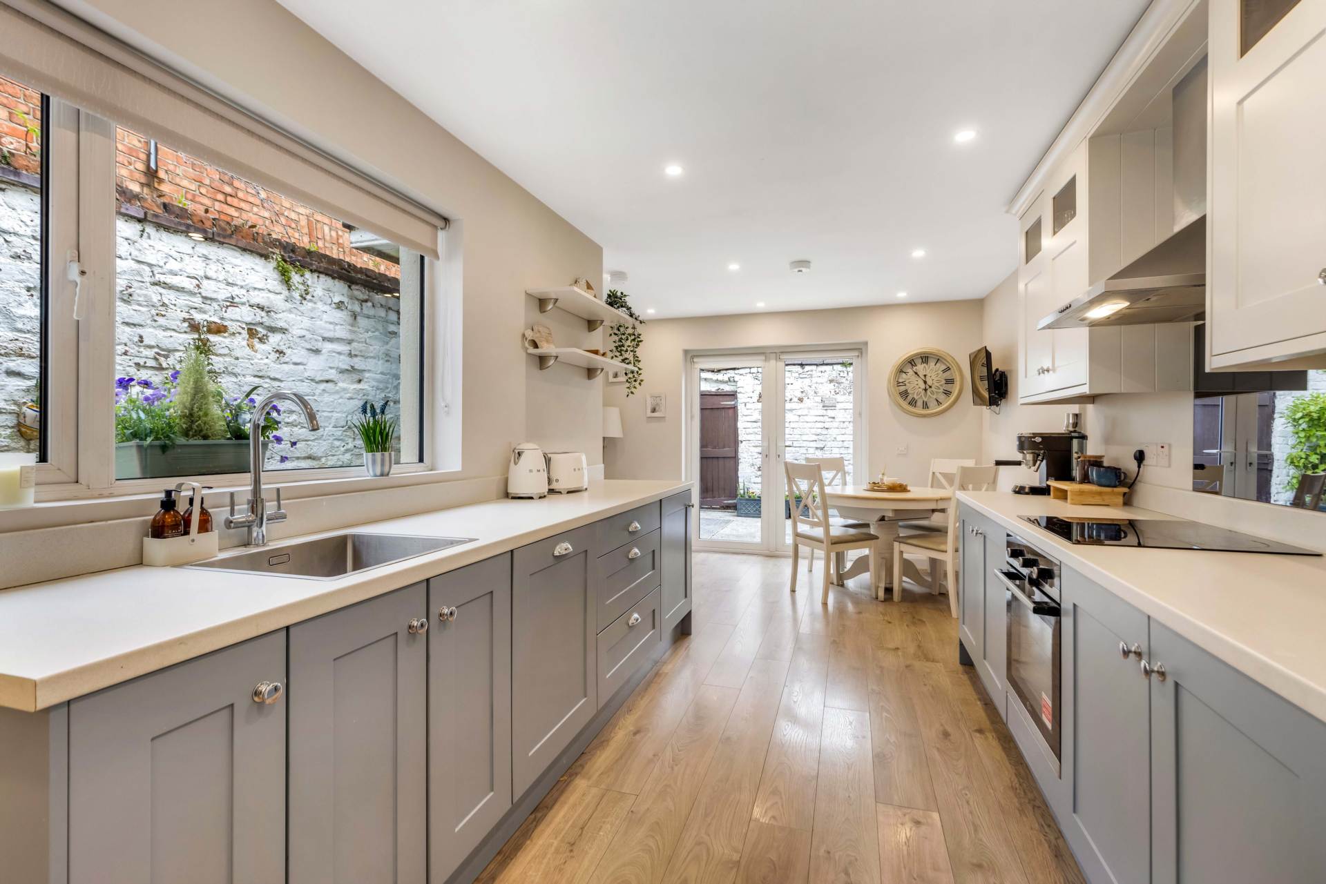 17 Bachelors Walk, Dundalk, Co Louth A91 T1X6