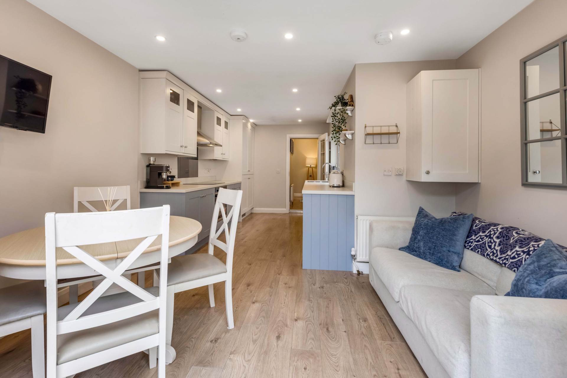 17 Bachelors Walk, Dundalk, Co Louth A91 T1X6