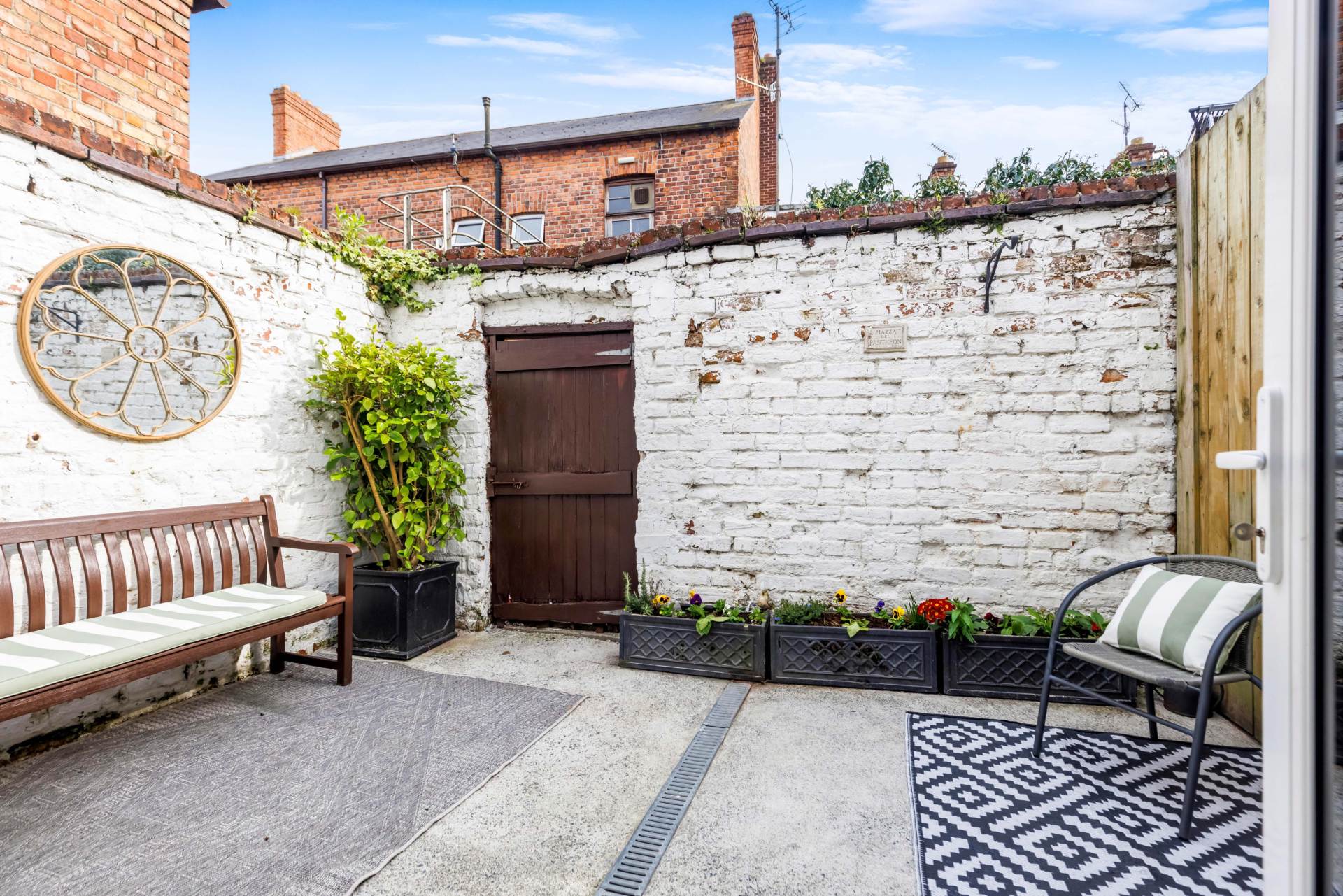 17 Bachelors Walk, Dundalk, Co Louth A91 T1X6