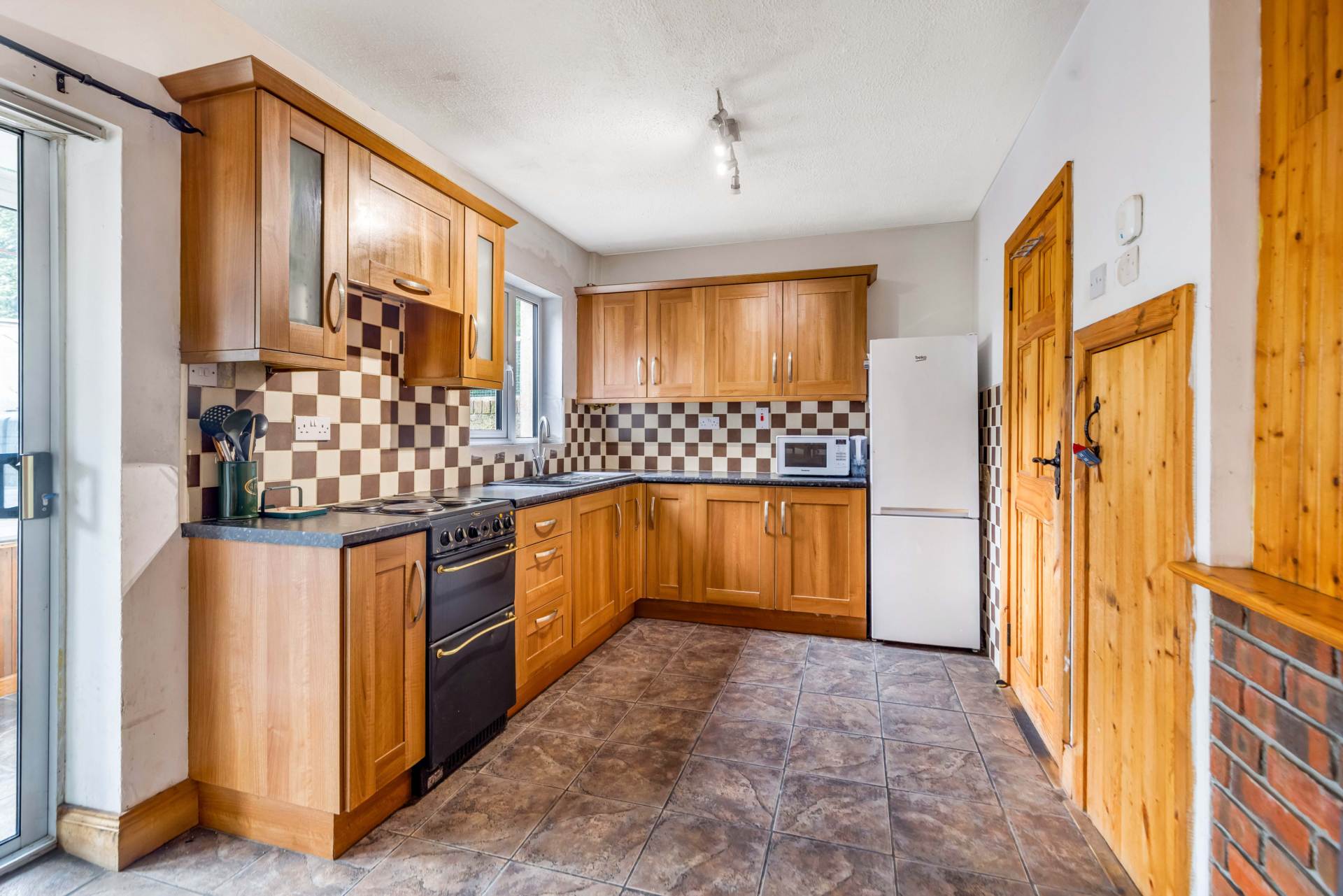 14 Aghameen Park, Muirhevnamor, Dundalk, Co Louth A91 H32A