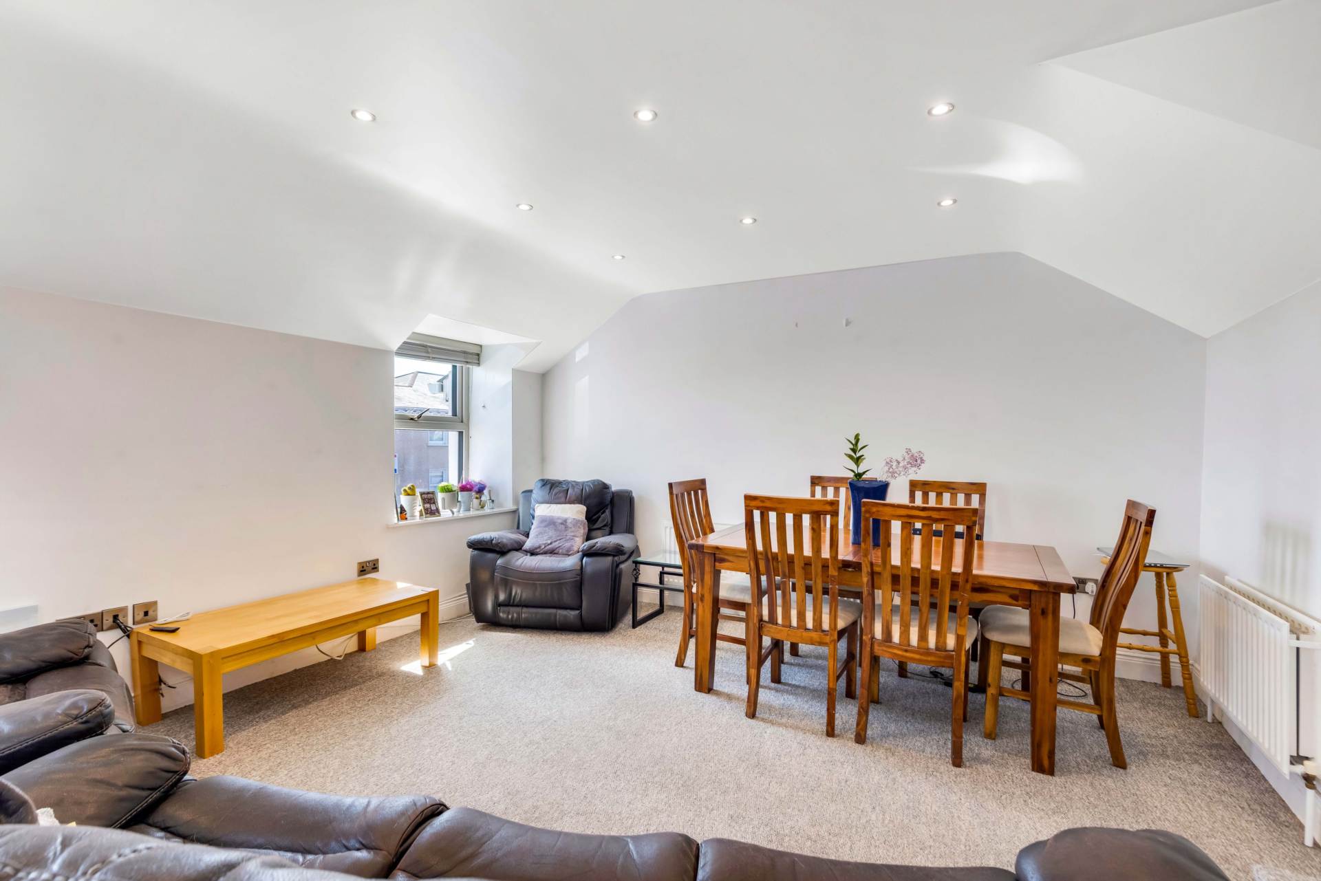 Teachín, Main Street, Blackrock, Co. Louth, A91C7FR Teachín, Main Street, Blackrock, Co. Louth, A91C7FR