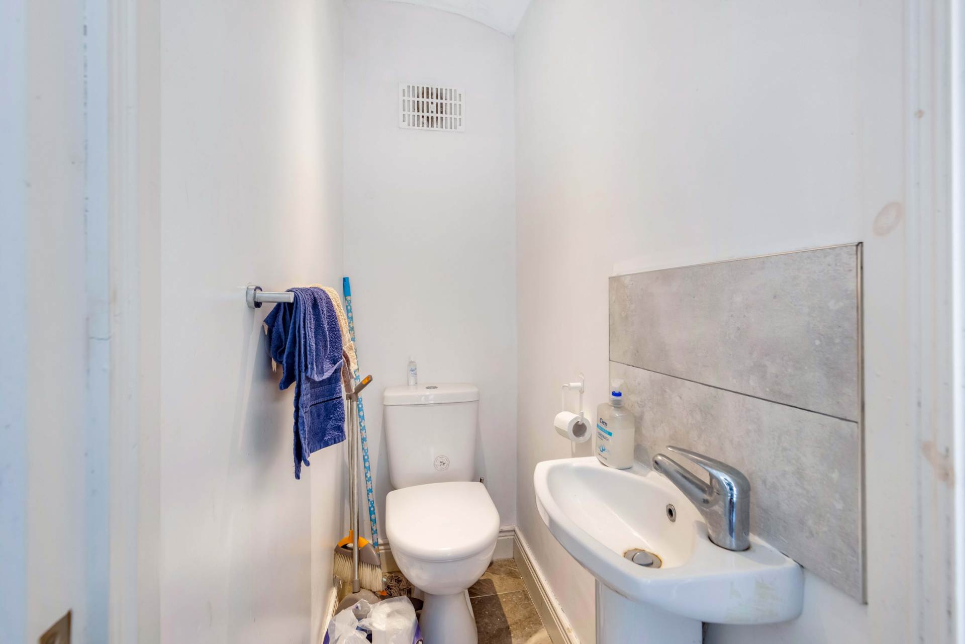 Teachín, Main Street, Blackrock, Co. Louth, A91C7FR Teachín, Main Street, Blackrock, Co. Louth, A91C7FR