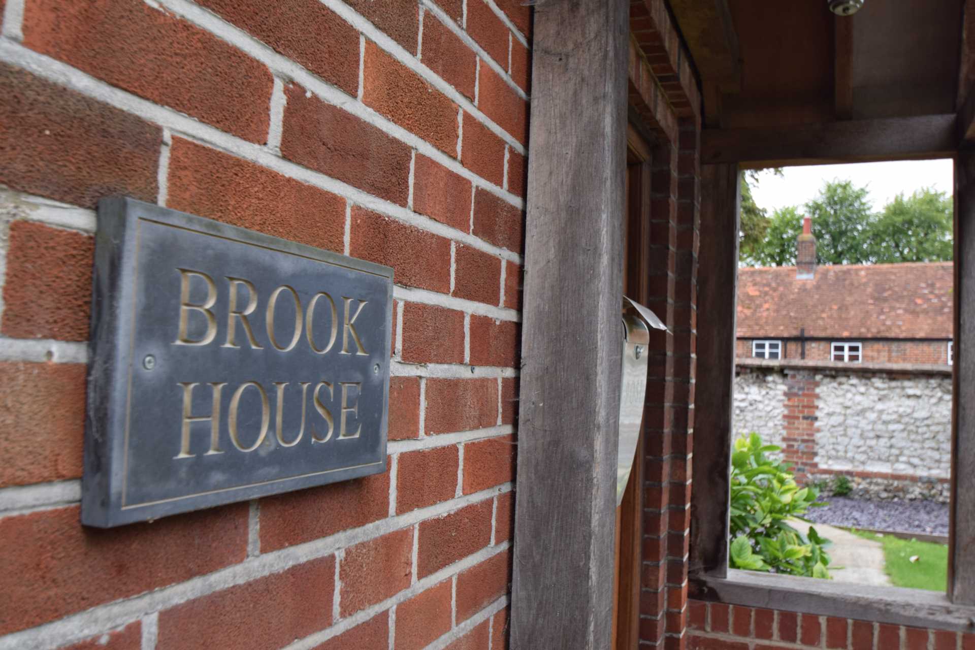 Brook House, Watlington, Image 24