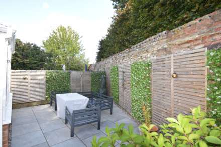 Barnacre, Watlington, Image 14