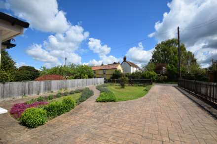 Old London Road, Benson, Image 12