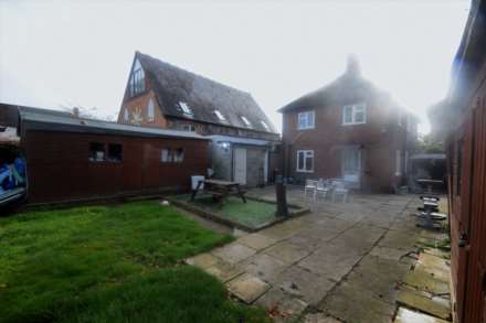 High Street, Benson, Image 8