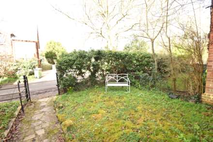 Shirburn, Oxfordshire, Image 14