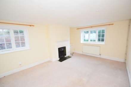 Shirburn, Oxon, Image 4