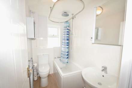 Liddon Road, Chalgrove, Image 9