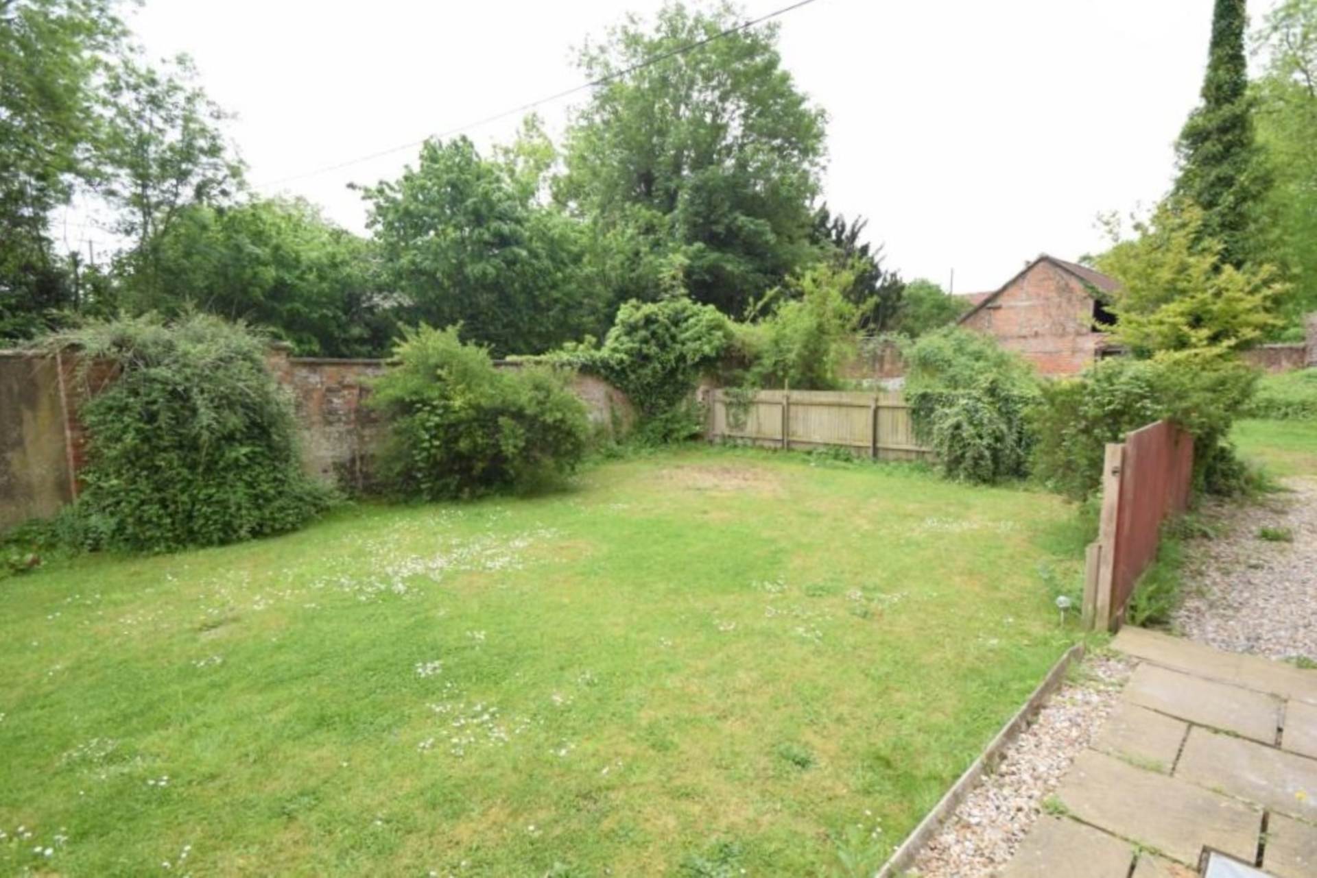 Shirburn, Oxfordshire, Image 11