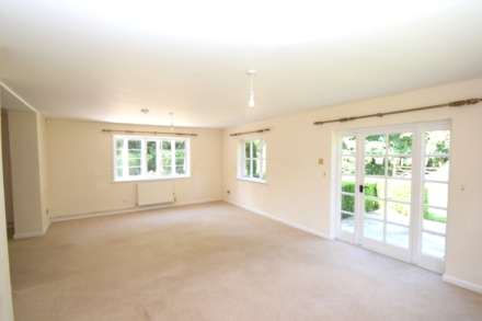 Watlington Road, Shirburn, Image 3