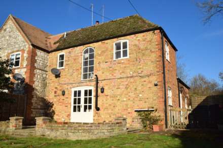 Shirburn, Nr Watlington, Image 14