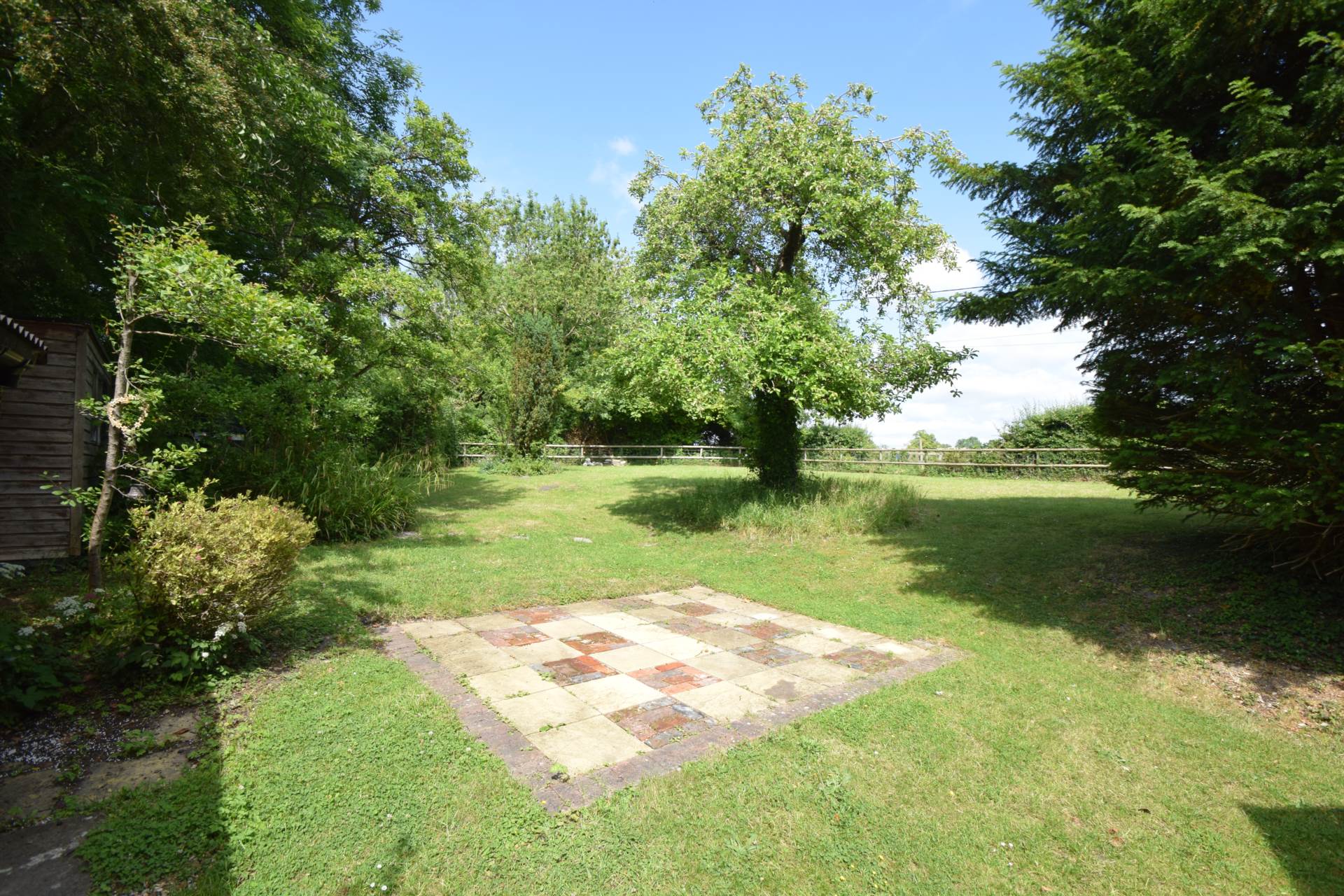 Shirburn, Oxon, Image 3