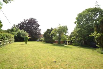 Shirburn, Oxon, Image 15