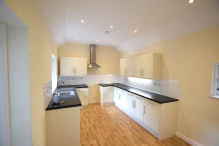Shirburn, Oxon, Image 16