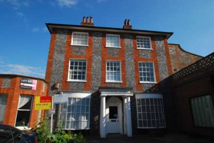 1 Bedroom Apartment, High Street, Benson