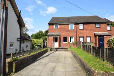 3 Bedroom Semi-Detached, Church Street, Watlington