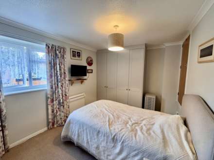 Sycamore Close, Watlington, Image 7
