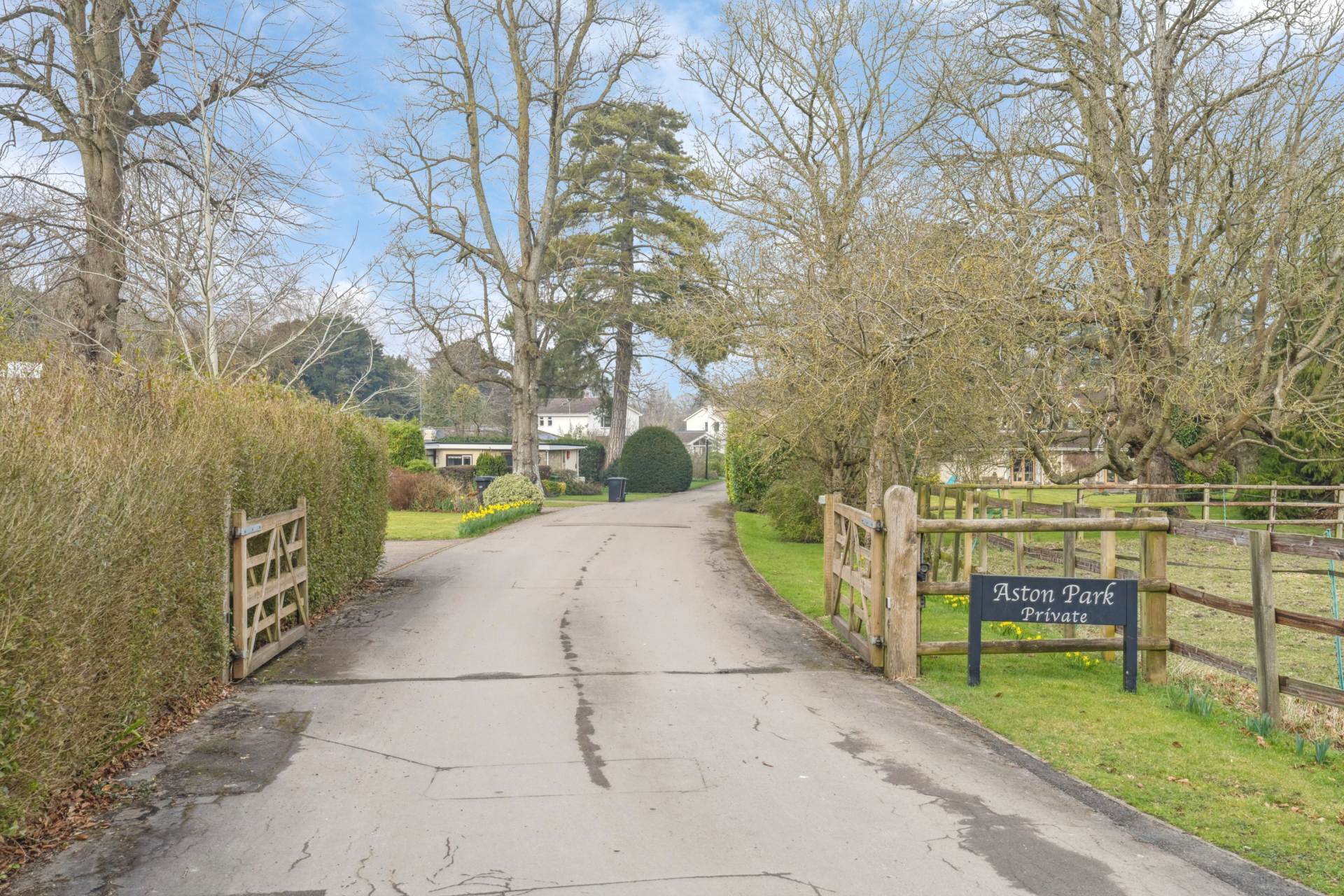 Aston Park, Aston Rowant, Image 26
