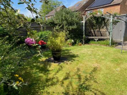 Allnut Close, Watlington, Image 14