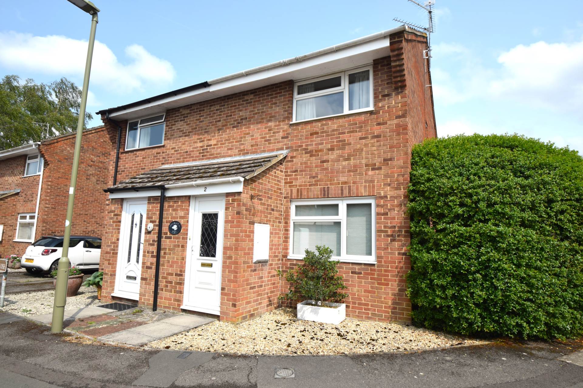 Greys Close, Chalgrove, Image 1