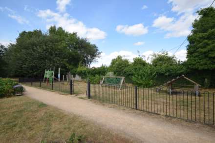 Chestnut Place, Watlington, Image 19