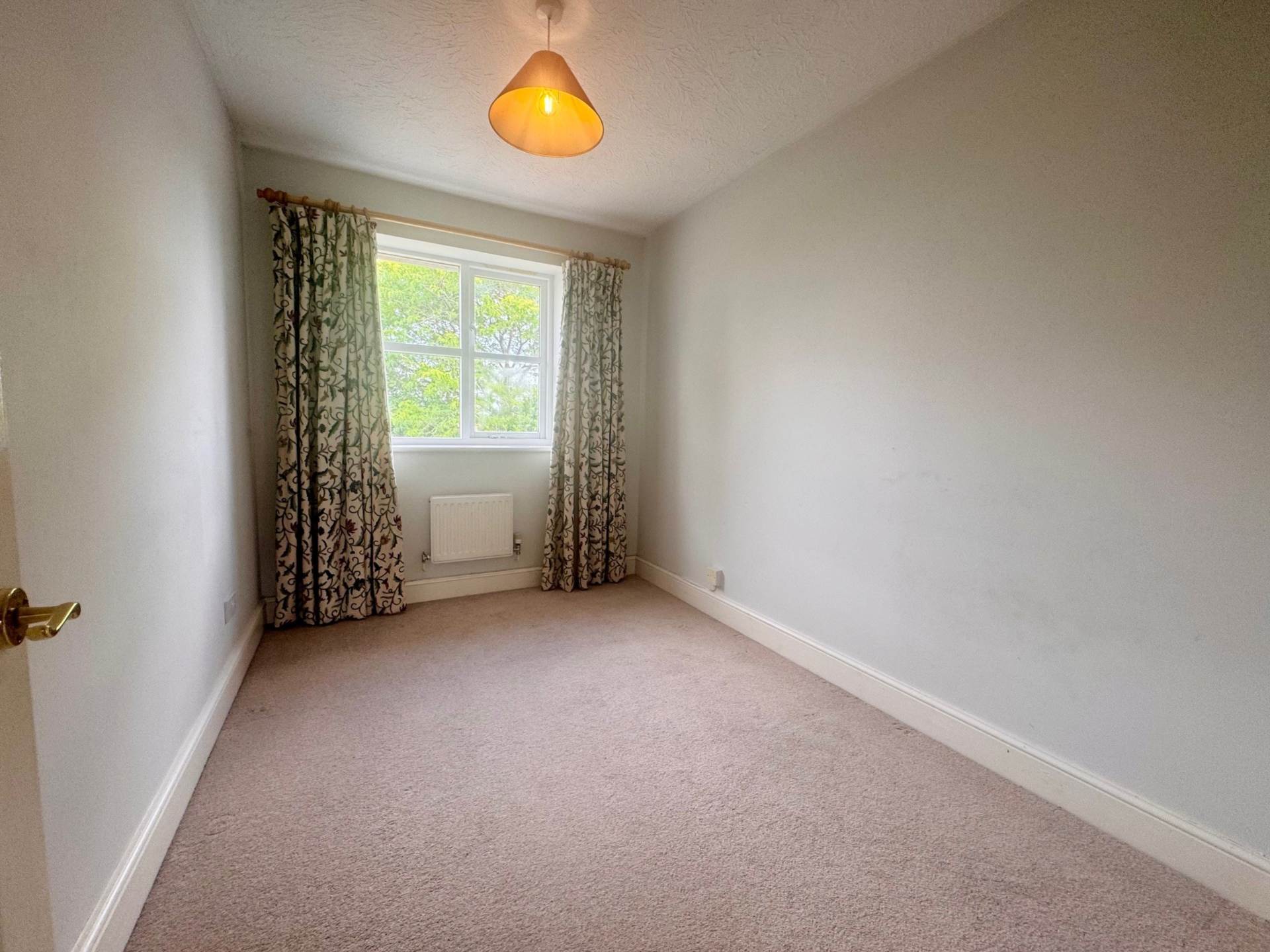 Sixpenny Lane, Chalgrove, Image 8
