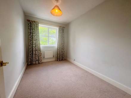 Sixpenny Lane, Chalgrove, Image 8