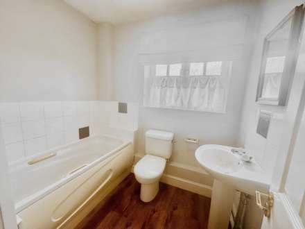 Sixpenny Lane, Chalgrove, Image 9