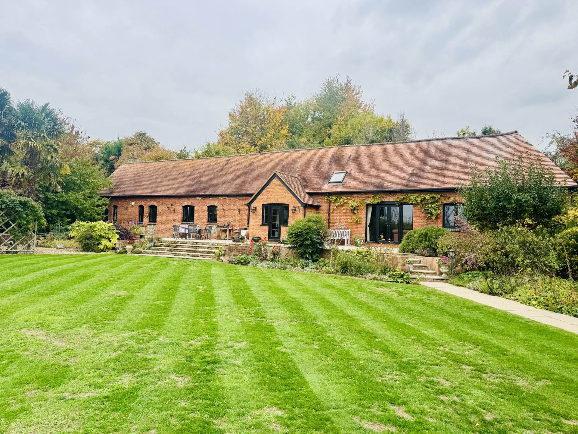 Playhatch Barn, Playhatch, Image 1