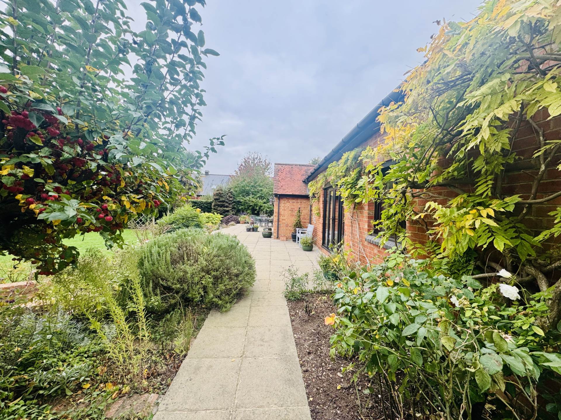 Playhatch Barn, Playhatch, Image 21