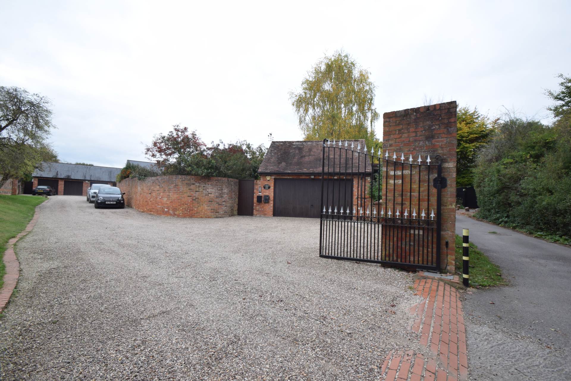 Playhatch Barn, Playhatch, Image 27