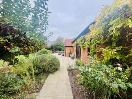 Playhatch Barn, Playhatch, Image 21