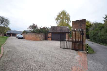 Playhatch Barn, Playhatch, Image 27